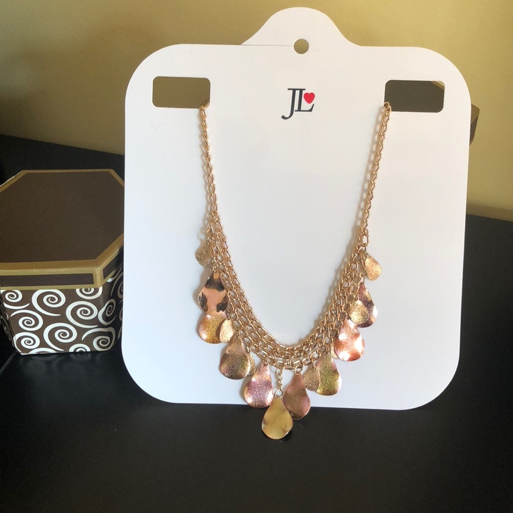 Beautiful Multi Tone Necklace